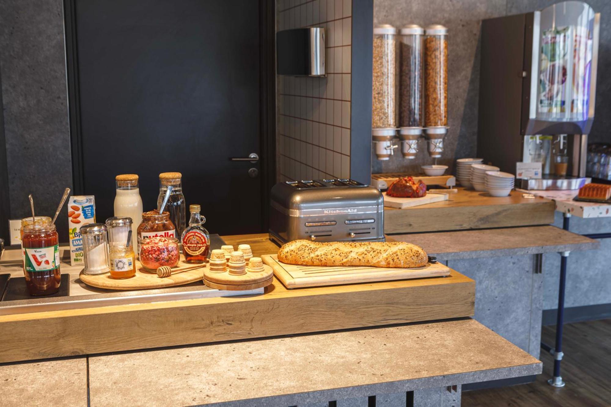 Ibis Budget Lyon Villeurbanne Dış mekan fotoğraf
